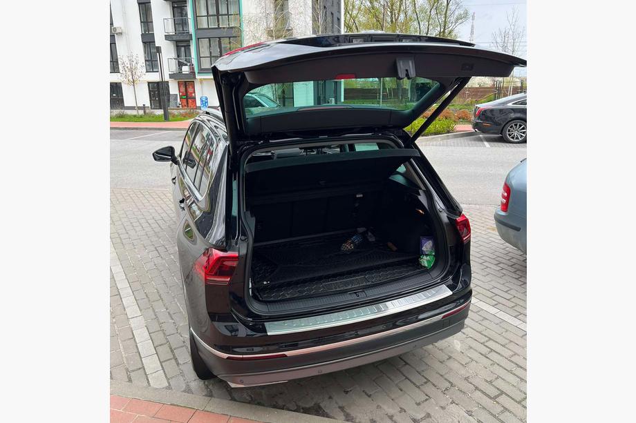 Volkswagen Tiguan 2016-2023 Heckstoßstangenabdeckung (OmsaLine, Edelstahl) Foto 4