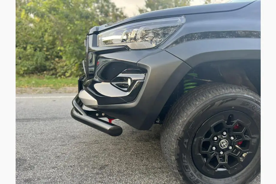 Toyota Hilux 2015- Frontbügel doppelt Vegas (2015-2020, schwarz, 76mm) Foto 6