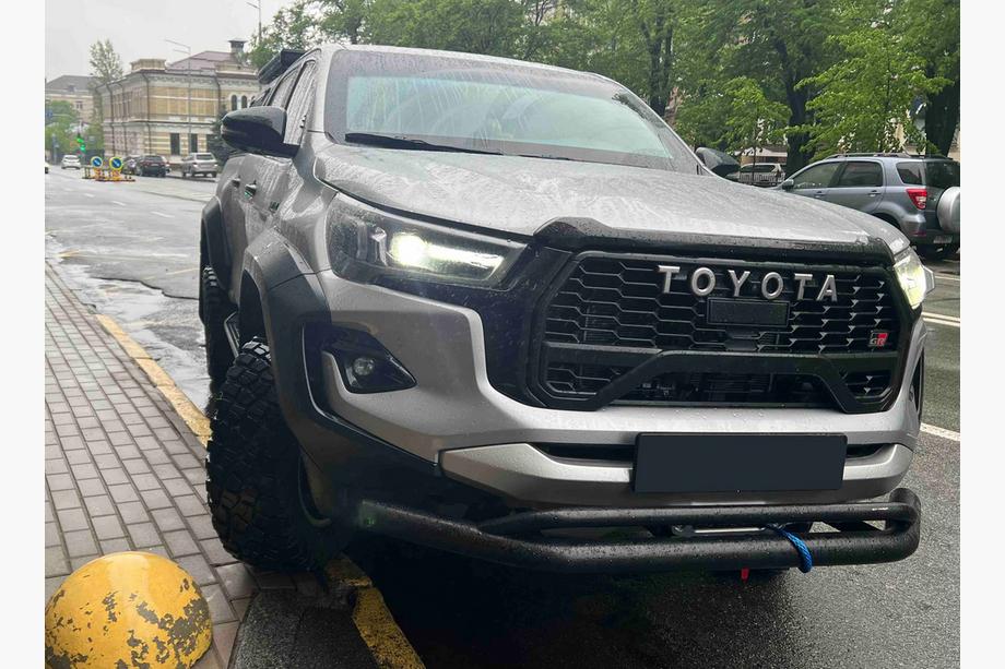 Toyota Hilux 2015- Frontbügel doppelt Vegas (2015-2020, schwarz, 76mm) Foto 1