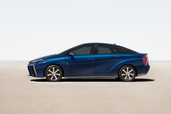 Toyota und Mazda planen die gemeinsame Entwicklung von Elektrofahrzeugen Foto 1