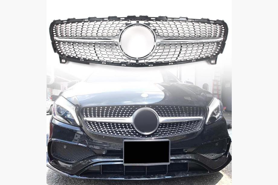 Mercedes A-сlass W176 2012-2018 Frontgrill Diamond Silber (2015-2018) Image