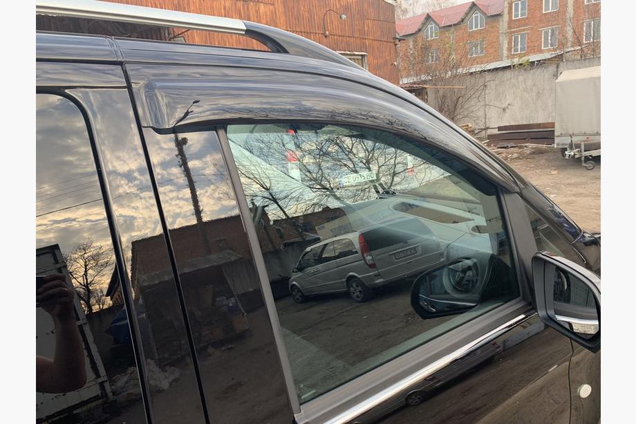 Mercedes Vito/V-class W447 2014- Windabweiser (2 Stk, Niken) Foto 9