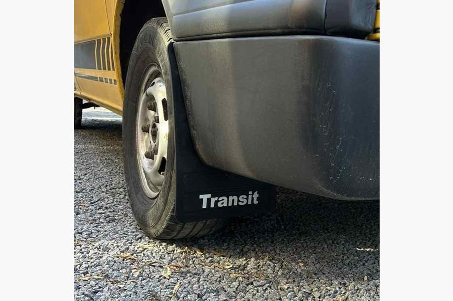 Ford Transit 2000–2014 Hintere passgenaue Schmutzfänger (2 Stk) Gerade Image