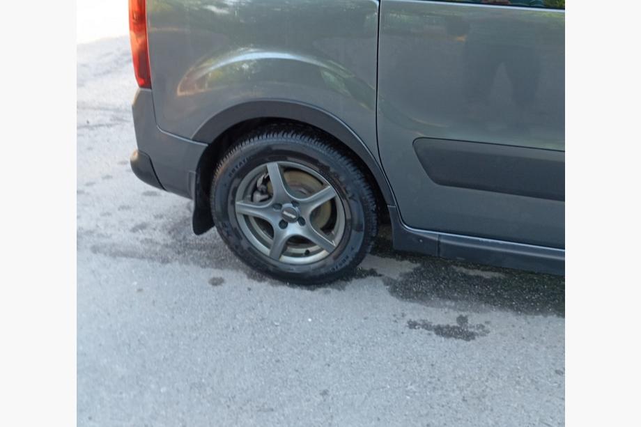 Citroen Berlingo 2008-2018 Radlaufverbreiterungen (4 Stk, schwarz) 1 Seitentür, Metall Foto 6