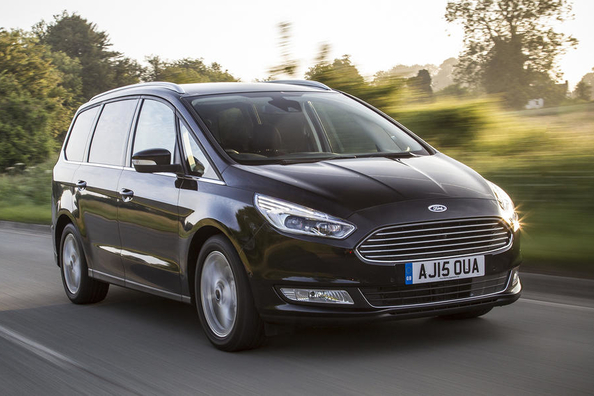 Übersicht 7-Sitzer Minivan Ford Galaxy der vierten Generation Foto 1