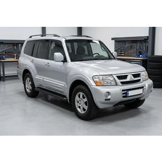 Trittbretter Allmond Black (2 Stk., Aluminium) Mitsubishi Pajero Wagon III 1999-2006 Foto 1