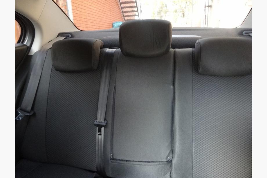 Renault Fluence 2009-2016 Autositzbezüge (2012↗, Stoff, Classik) Geteilt Foto 4