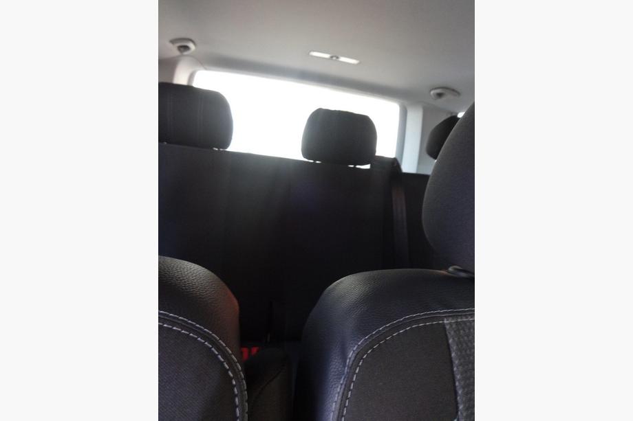 Volkswagen T5 2010-2015 Autositzbezüge (Kunstleder↗Stoff, Premium) Vordersitze (1+1) Foto 6