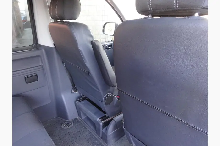 Volkswagen T5 2010-2015 Autositzbezüge (Kunstleder↗Stoff, Premium) Vordersitze (1+1) Foto 7