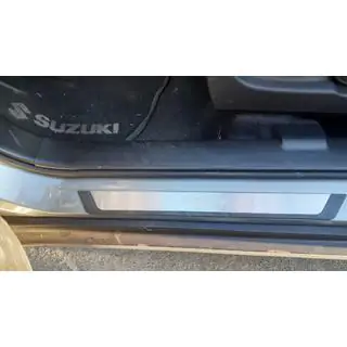 Einstiegsleisten Abdeckungen (4 Stk.) Suzuki SX4 2006-2013 Foto 1
