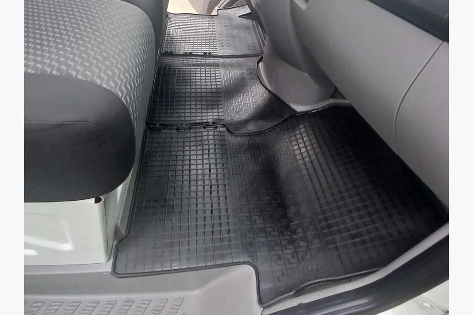 Volkswagen Crafter 2006-2016 Gummimatten (3 Stk, Polytep) Foto 4