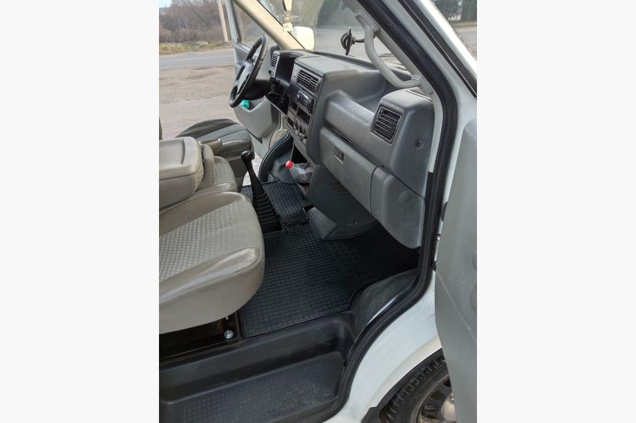 Volkswagen T4 Caravelle/Multivan 1990–2003 Gummimatten (2 Stk, Polytep) Foto 7