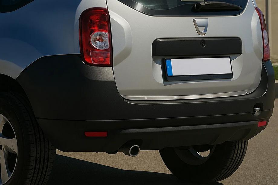 Dacia Duster 2008-2018 Kofferraumleiste Edelstahl Image