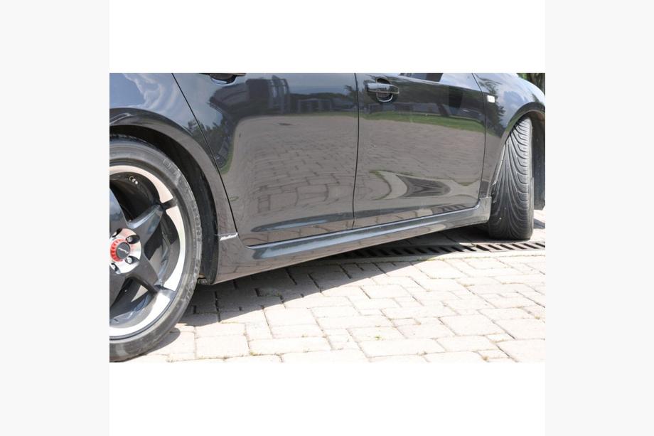 Chevrolet Cruze 2009–2015 Tuning Seitenschweller HB (Meliset, grundiert) Foto 2
