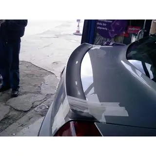 Heckspoiler Limousine (grundiert zum Lackieren) Foto 2