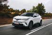 Kompakte urbane Crossover Toyota C-HR Foto 2