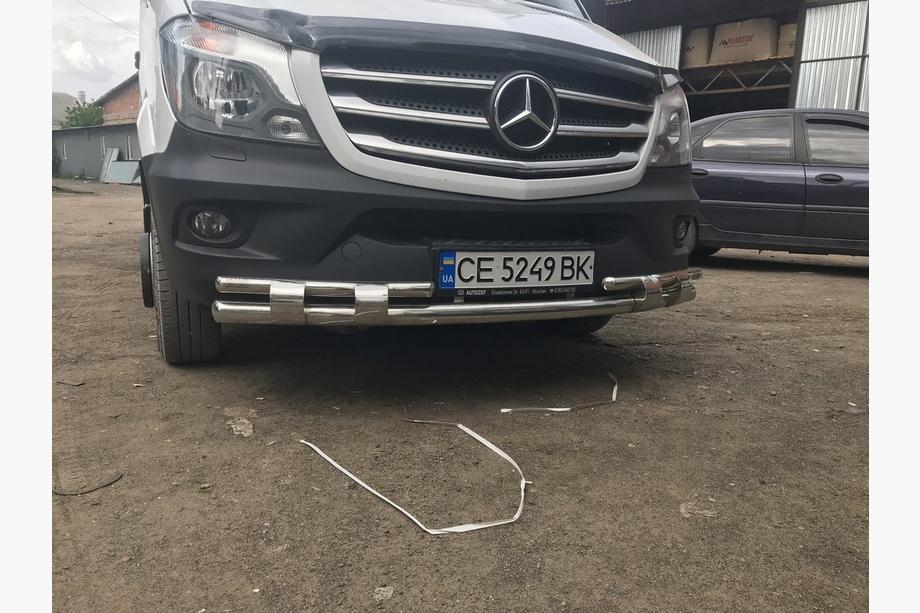 Mercedes Sprinter W906 2006–2018 Frontschutzbügel unten Shark (Edelstahl) 2006-2013 Foto 5