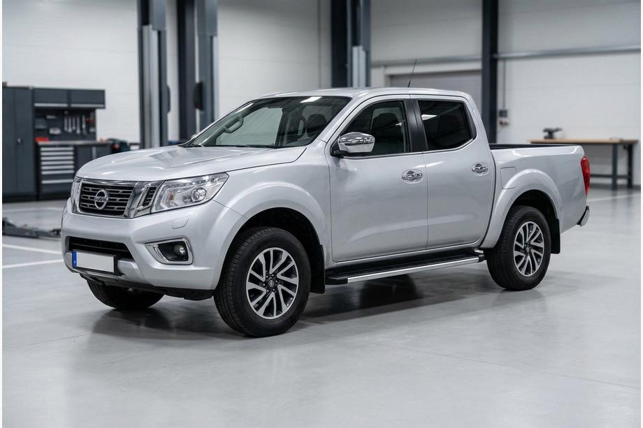 Nissan Navara/NP300 2016- Seitenschweller Fullmond (2 Stk., Alu) Foto 1