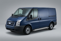 Ford Transit 2000–2014 Seitenschweller Maydos V2 (2 Stk., Aluminium & Edelstahl) L1 (kurz) Foto 1
