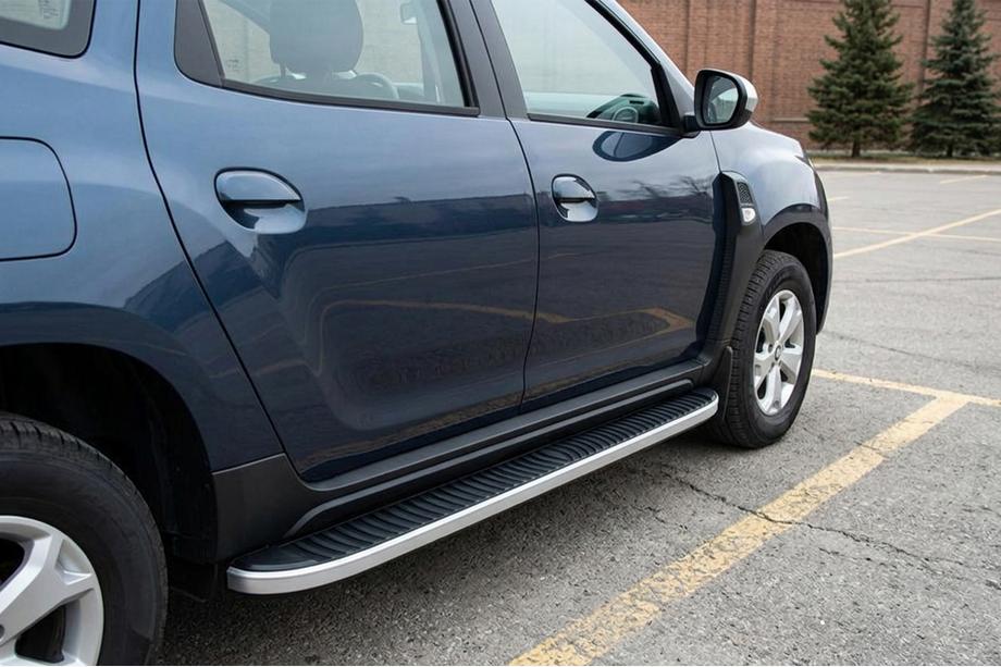 Renault Duster 2018-2024 Seitenschweller Tayga Grey (2 Stk., Aluminium) Image