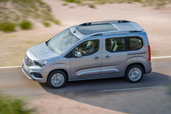 Opel Combo Life neue Generation Kompaktwagen Bewertung Foto 3