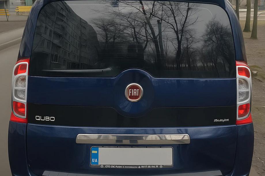 Citroen Nemo 2007-2017 Chrom Blenden für Rückleuchten gerade (2 Stk., Edelstahl) Image