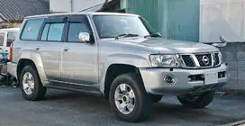 Nissan Patrol Y61 1997-2011 Bodykit Safari Foto 1