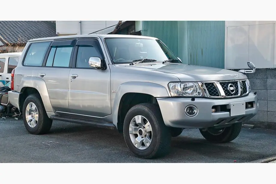 Nissan Patrol Y61 1997-2011 Bodykit Safari Image