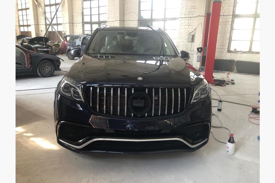 Mercedes GL/GLS class X166 2012-2019 Bodykit mit Front- und Heckstoßstange AMG V1 (GLS63) Foto 7