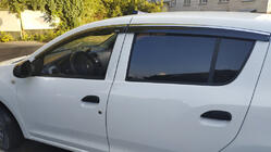 Dacia Sandero 2013-2020 Windabweiser mit Chromleiste (4 Stk, Niken) Foto 1