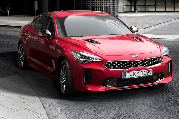 Kia Stinger: eine dreitürige liftbek mit sportlichen Gewohnheiten Foto 3