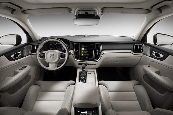 Übersicht der Limousine Volvo S60 der nächsten Generation Foto 3