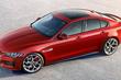 Übersicht der Limousine Jaguar XE Foto 1