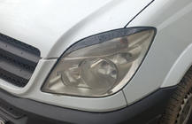 Mercedes Sprinter W906 2006–2018 Scheinwerferblenden Gerade (schwarz, ABS, 2006-2013) Foto 1