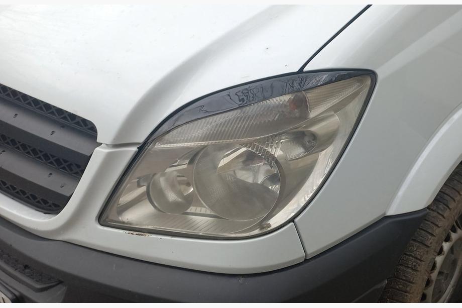 Mercedes Sprinter W906 2006–2018 Scheinwerferblenden Gerade (schwarz, ABS, 2006-2013) Image