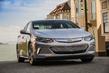 Übersicht der Hybrid-Fließheck Chevrolet Volt der zweiten Generation Foto 1