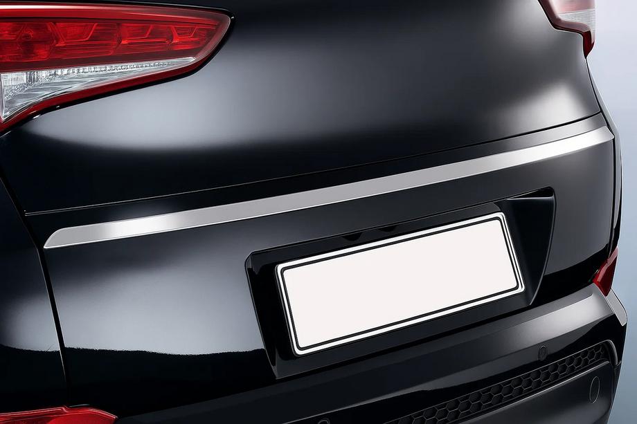 Hyundai Tucson TL 2016-2021 Chromleiste über dem Kennzeichen (2015–2018, oben, schmal, Edelstahl) Foto 1