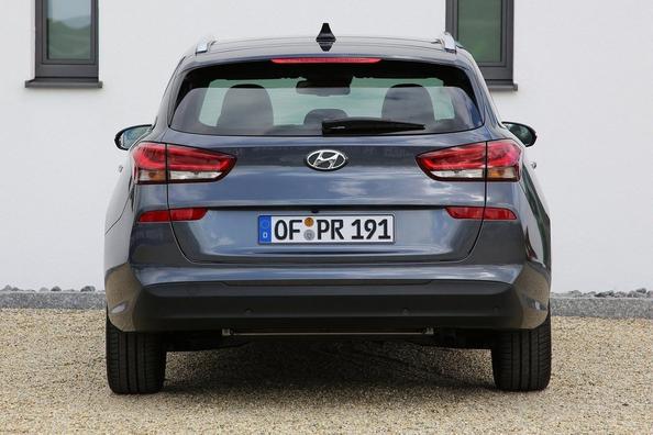 Übersicht Kombis Hyundai i30 Wagon der Dritten Generation Foto 8