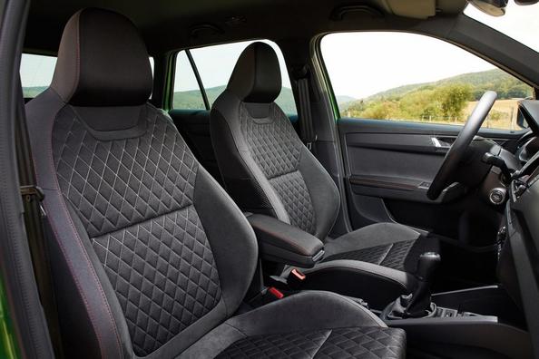 Aktualisierte Kombi Skoda Fabia Combi der Dritten Generation Foto 5