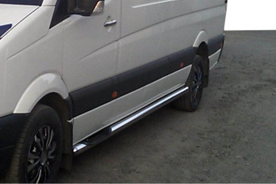 Mercedes Sprinter W907/W910 2018- Seitliche Rohre (2 Stk., Edelstahl) Image
