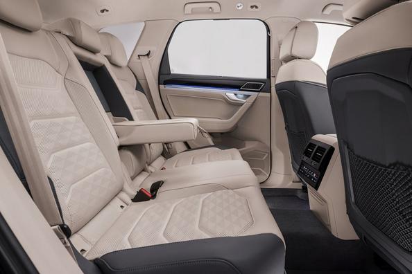 Volkswagen Touareg der neuen Generation Foto 6