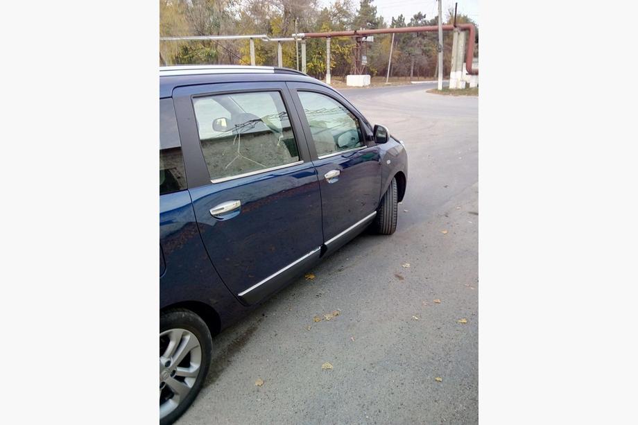 Dacia Lodgy 2012-2022 Fensterzierleisten Edelstahl (4 Stk.) Foto 8
