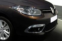Renault Fluence 2009-2016 Nebelscheinwerfer Blenden (2013↗, 2 Stk, Edelstahl) Foto 1