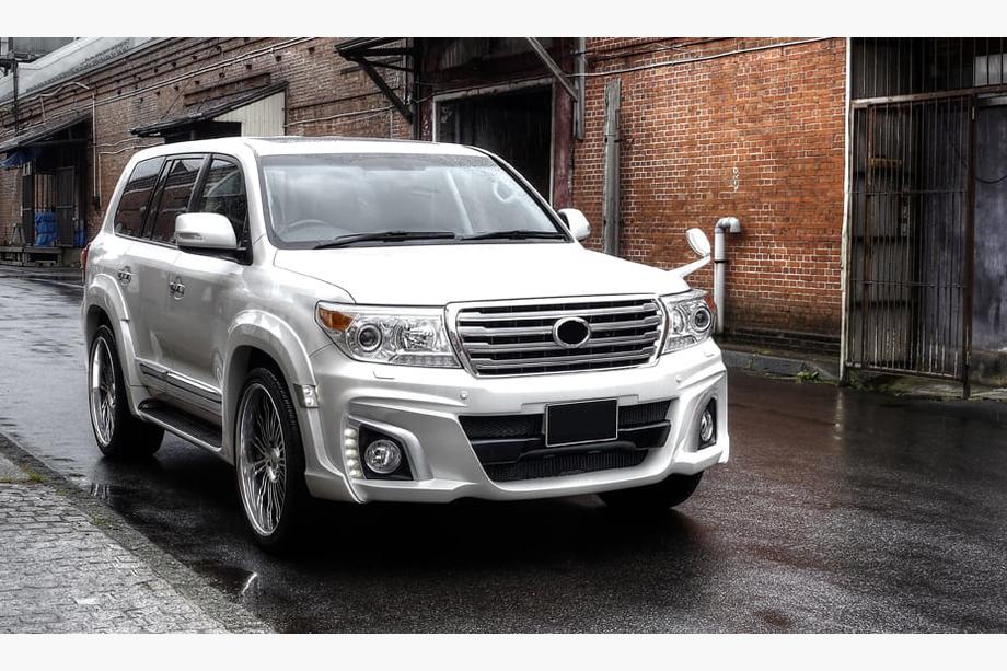 Toyota Land Cruiser 200 2007-2021 Bodykit 2008-2015 (Wald) Foto 3