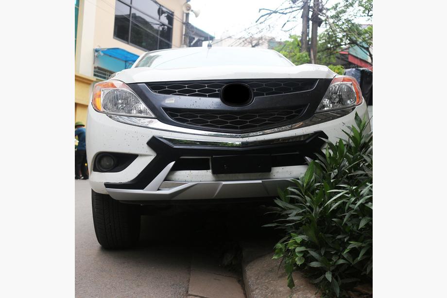 Mazda BT-50 2012- Front- und Heckaufsätze V1 Foto 3