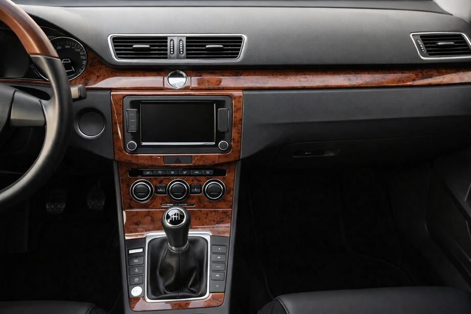 Volkswagen Passat B7 2012-2015 Armaturenbrett Abdeckungen Image