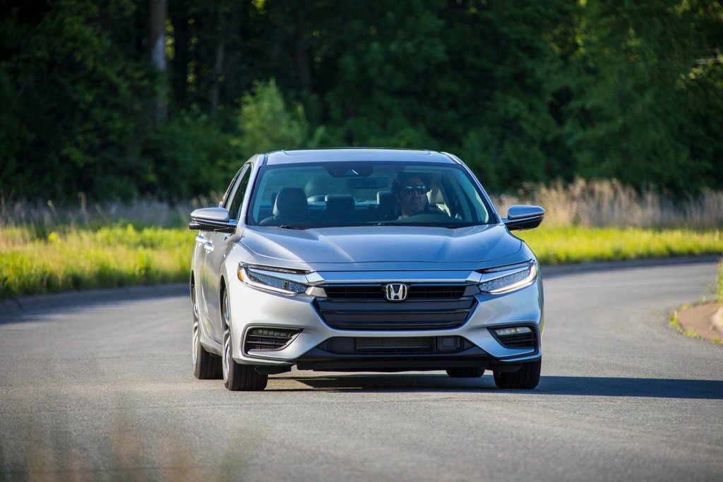 Übersicht der Hybrid-Limousine Honda Insight