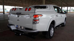 Mitsubishi L200 2015-2024 Laderaumabdeckung Dachaufbau (GrandBox) Foto 2