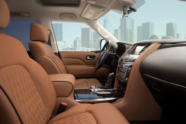 Überblick über Premium-SUV Infiniti QX80 Foto 6