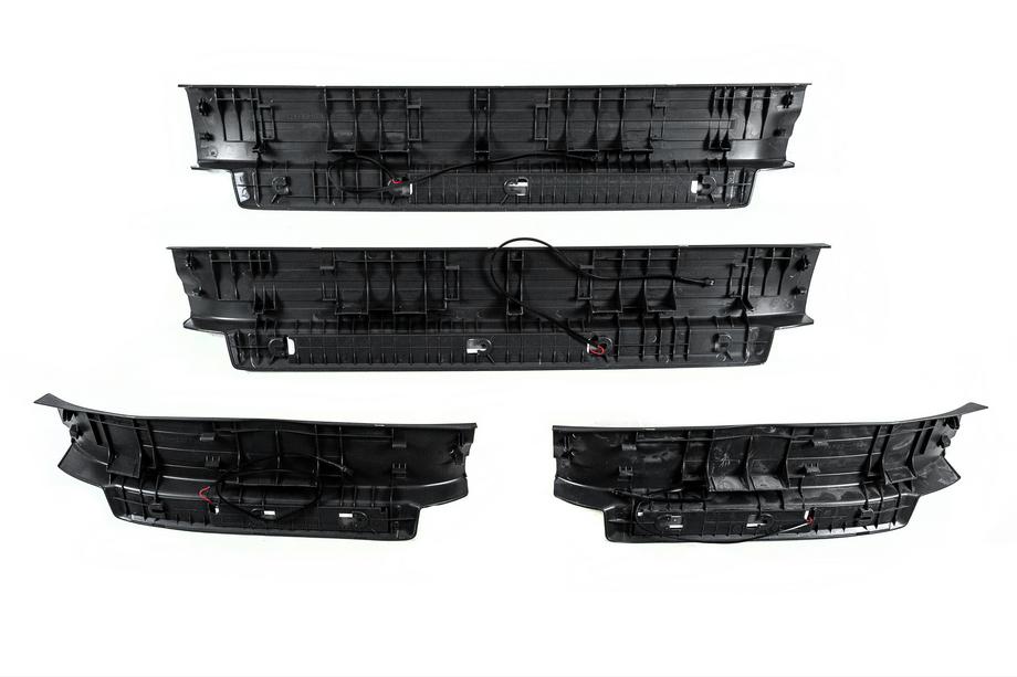 Toyota Land Cruiser Prado 150 2009-2023 Einstiegsleisten mit Beleuchtung (schwarz) Foto 5